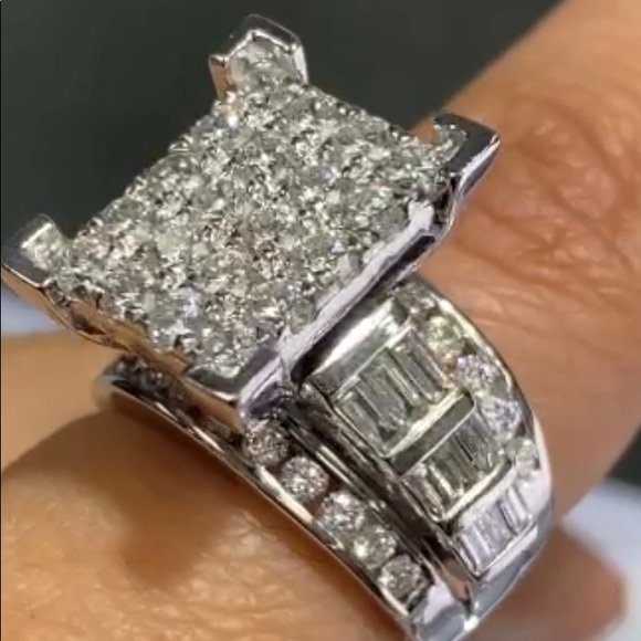 10K W.GOLD DIAMOND BRIDAL ENGAGEMENT RING 3 CTTW - Picture 3 of 8